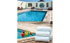 Leques Brasil Hotel Escola